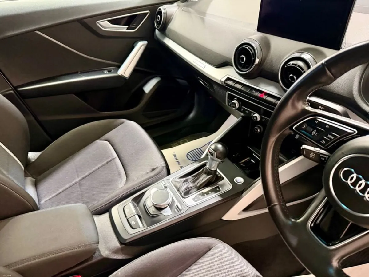 Audi Q2 30 TFSI Sport - Image 6