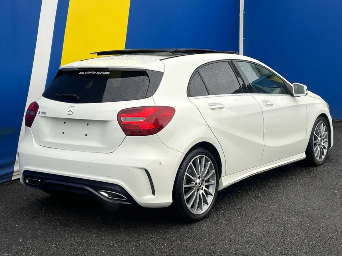 Mercedes-Benz A-Class A180 AMG-LINE 1.6 AUTO // OP - Image 6