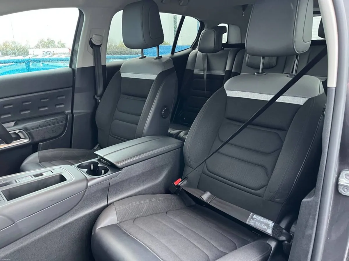 Citroen C5 Aircross FEEL PACK 1.5 HDI // APPLE CAR - Image 6