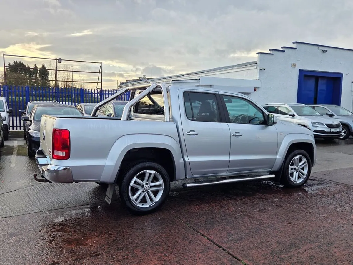 Volkswagen Amarok DC V6 TDI HIGHLINE 4MOTION - Image 6
