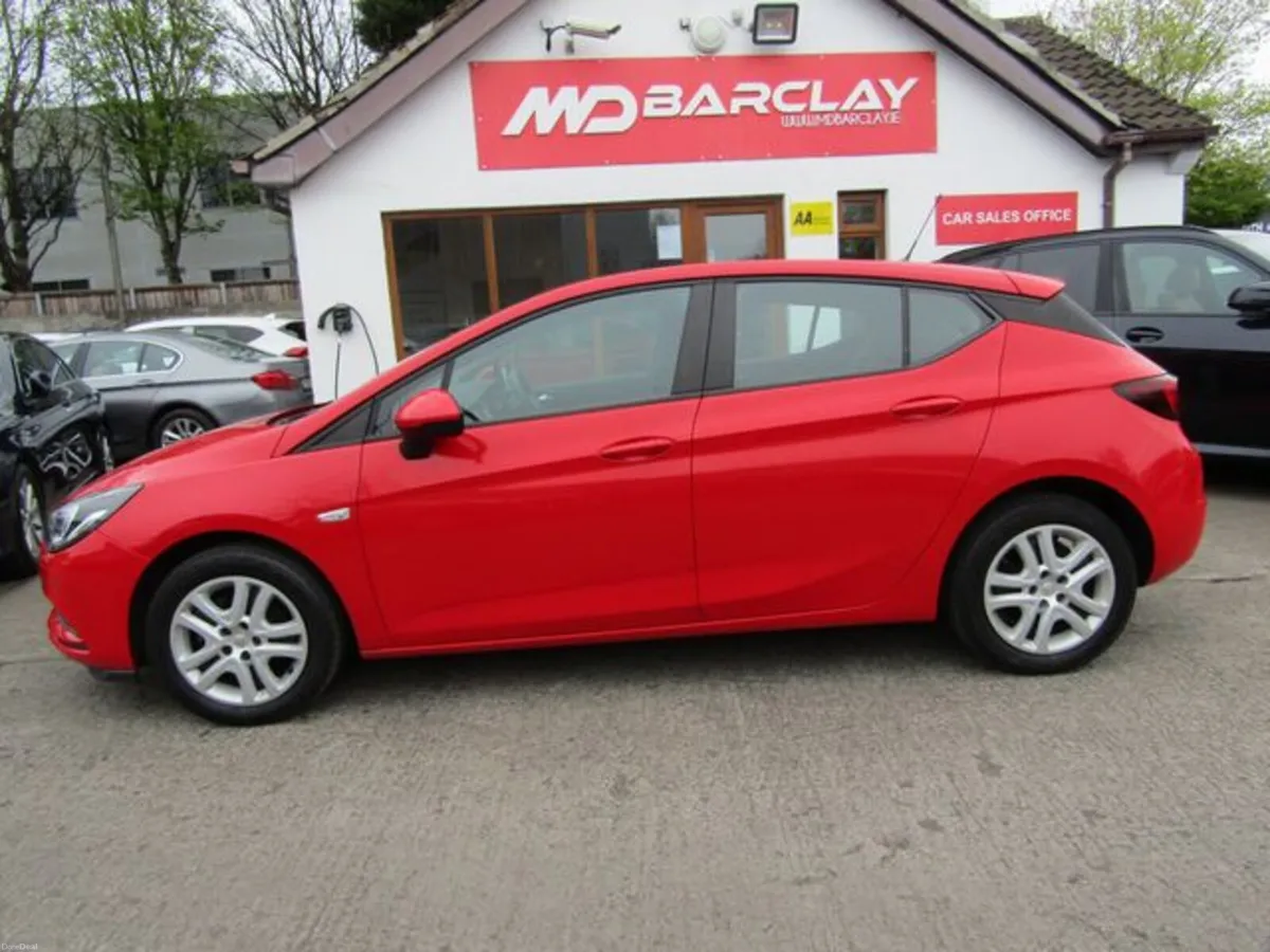 Opel Astra E 1.4I 100PS 5DR - Image 5