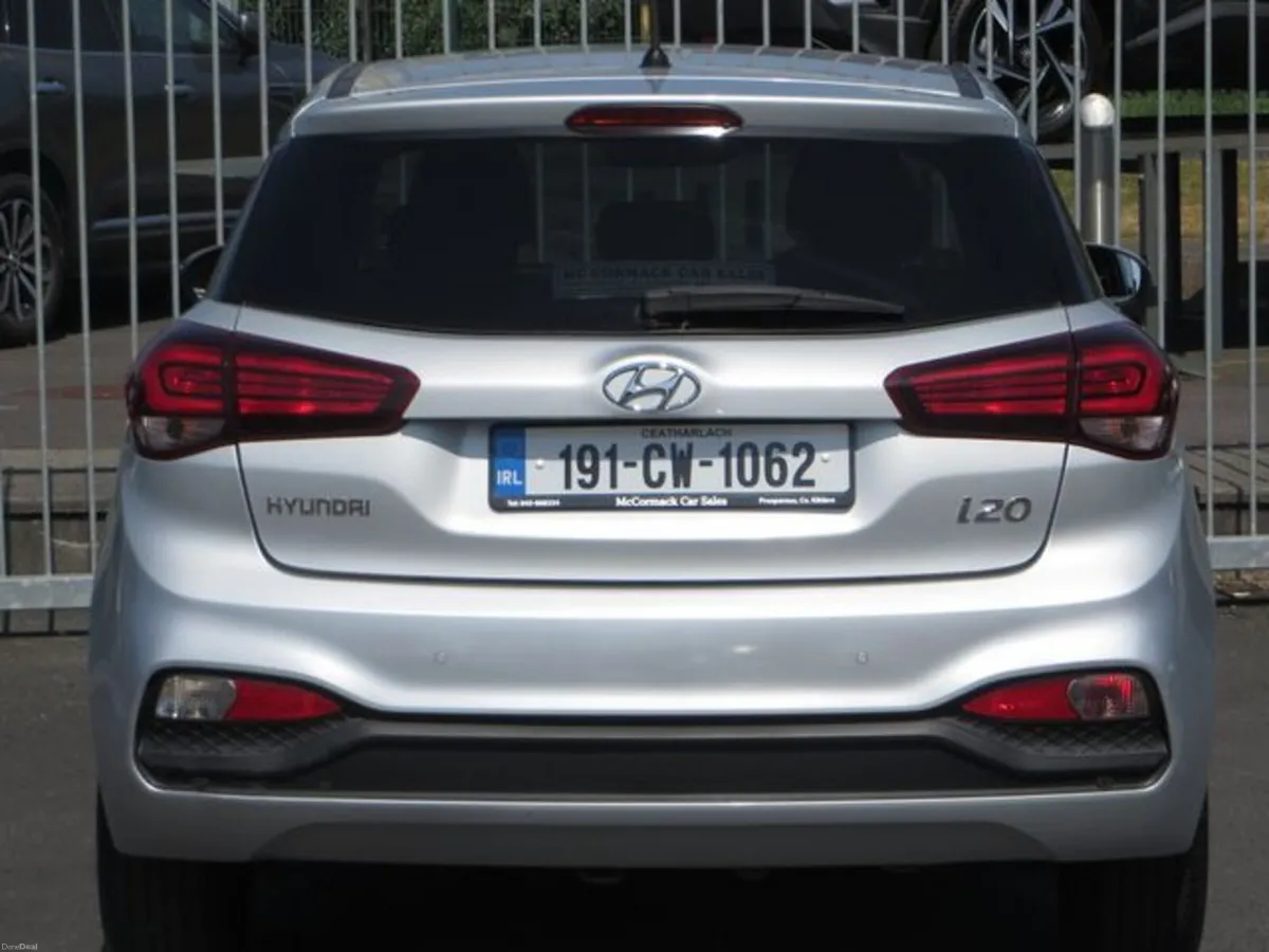 Hyundai i20 Active Deluxe 5DR - Image 6