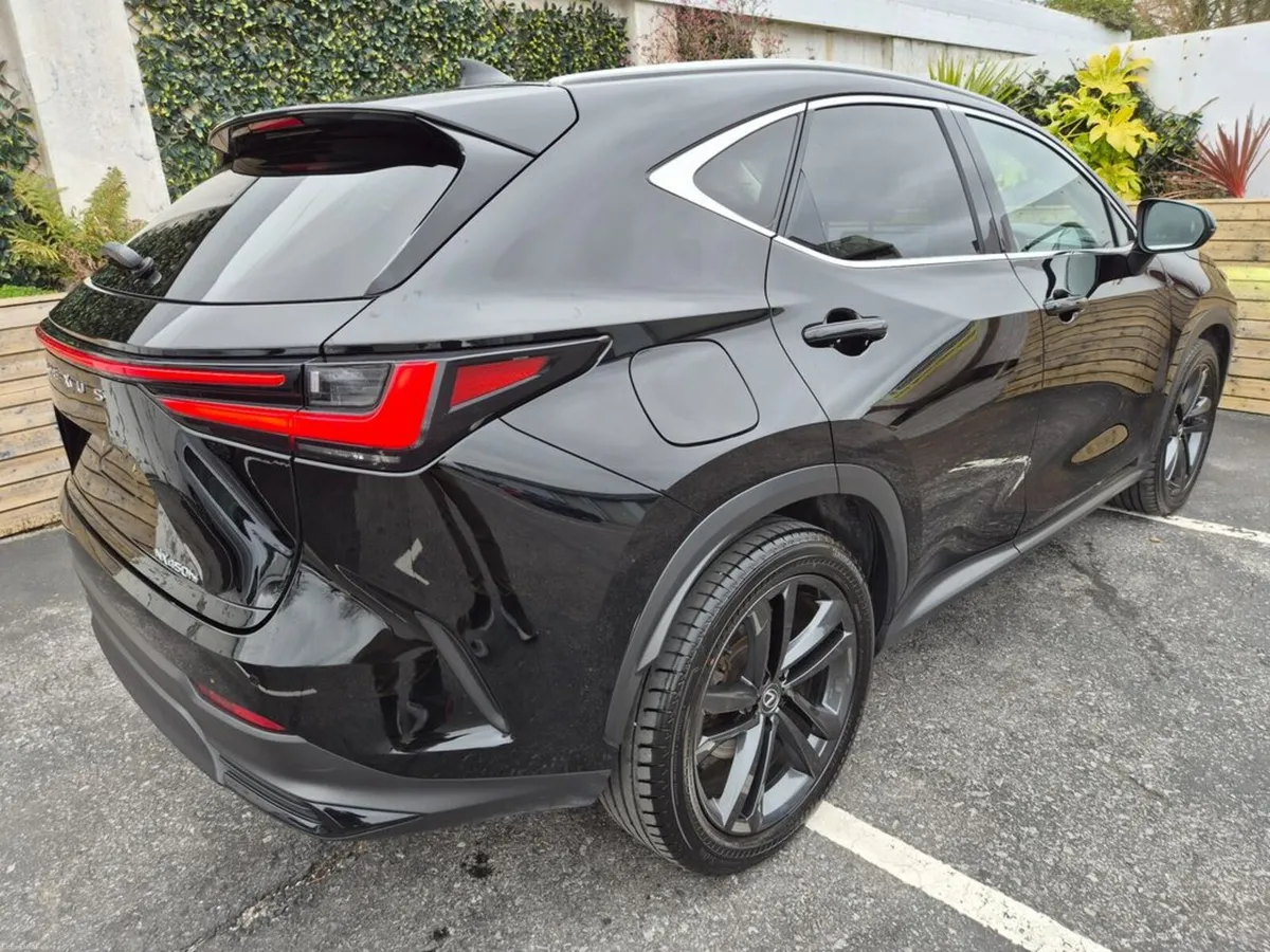 Lexus NX 2.5 PHEV PREMIUM PLUS / TAX €140 - Image 5