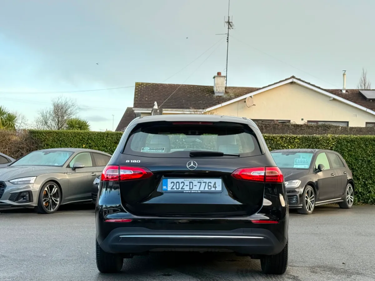 Mercedes-Benz B-Class B 180 AUTO *18, 000 KMS* - Image 6