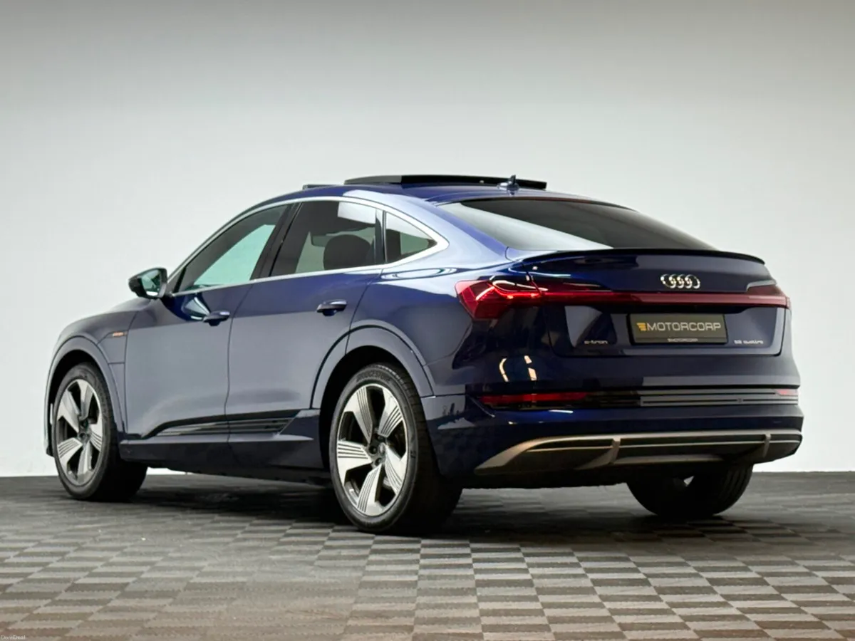 Audi e-tron 55 S LINE COUPE QUATTRO *PAN ROOF* - Image 5