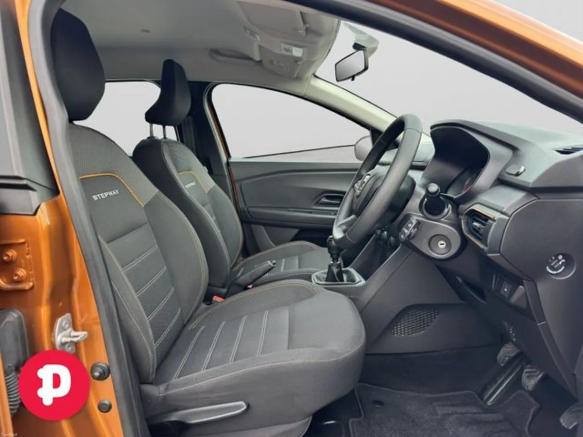Dacia Sandero Stepway Essential TCE 100 LPG - Stra - Image 4