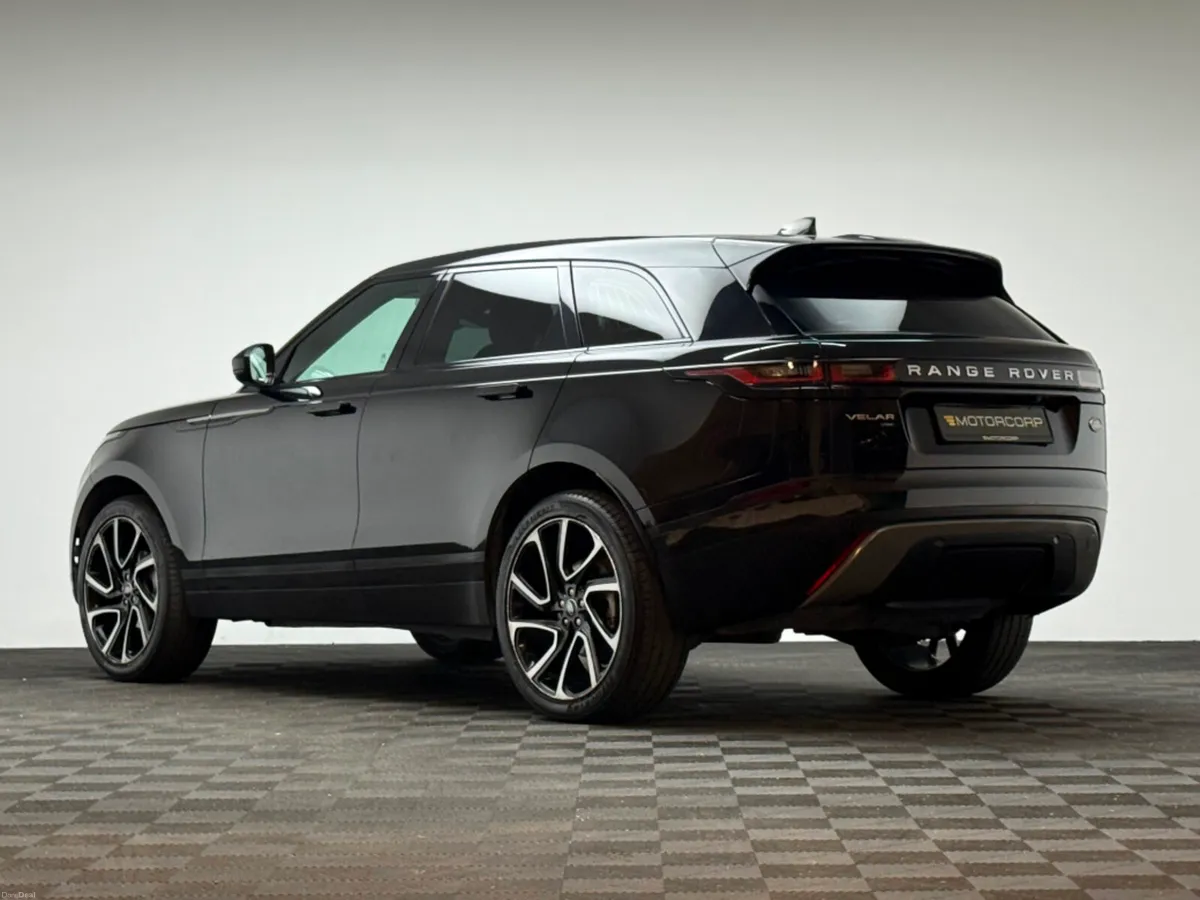 Land Rover Range Rover Velar 2.0 T TD4 AUTO - Image 5