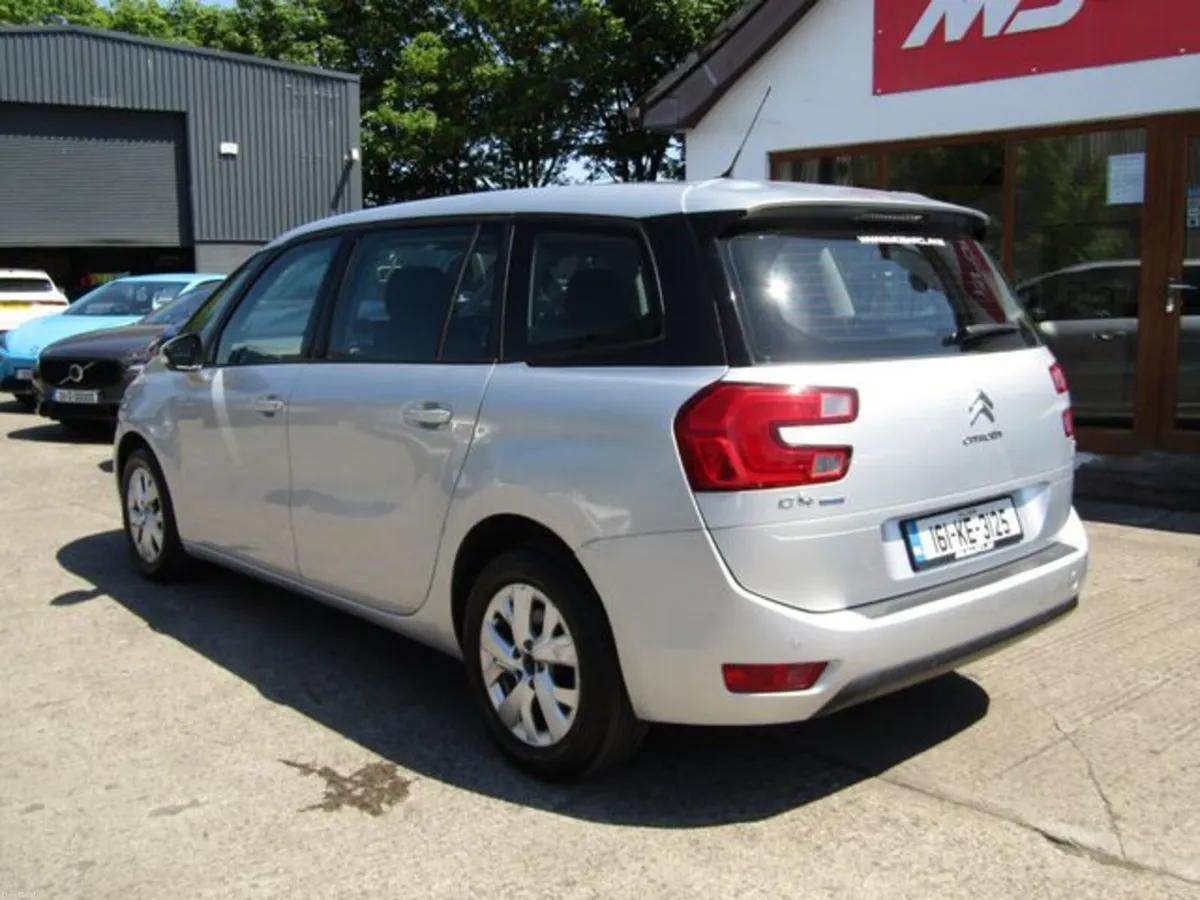 Citroen C4 Picasso 7S Blue HDI120 SS EAT6 VTR+ 4DR - Image 6