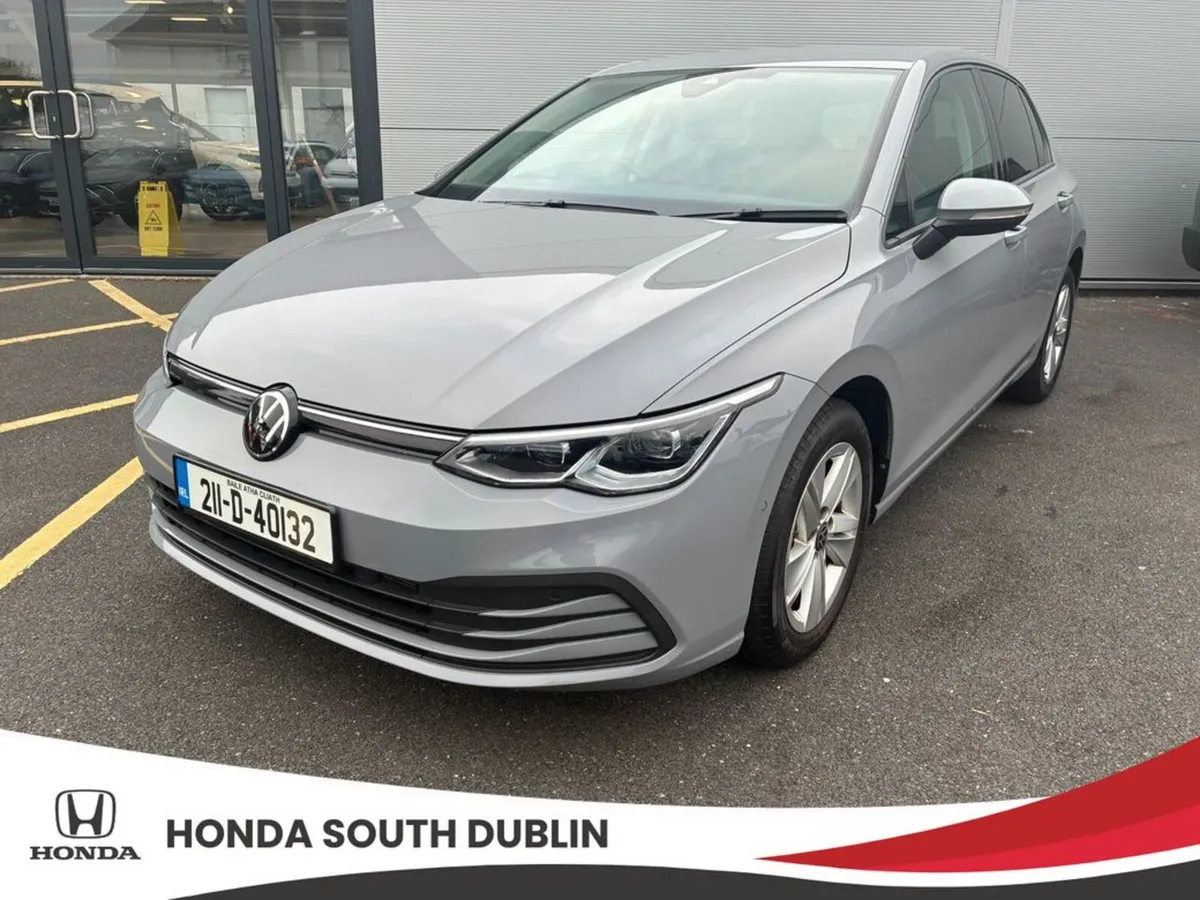 Volkswagen Golf Petrol, Hybrid, Automatic , Active - Image 3