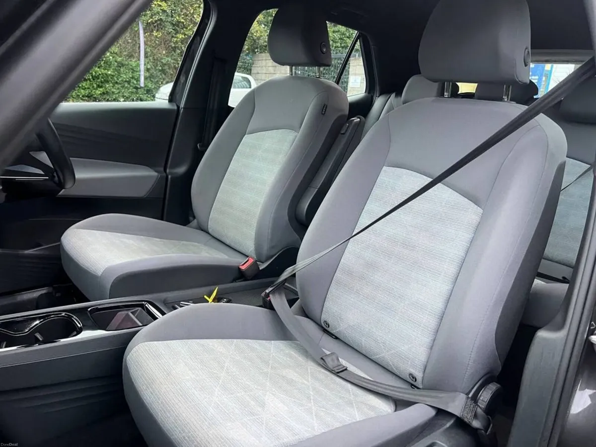 Volkswagen ID.3 LIFE 58KWH // APPLE CARPLAY/ANDROI - Image 6