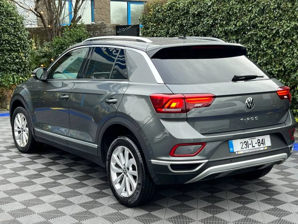 Volkswagen T-Roc STYLE 2.0 TDI // APPLE CARPLAY/AN - Image 5