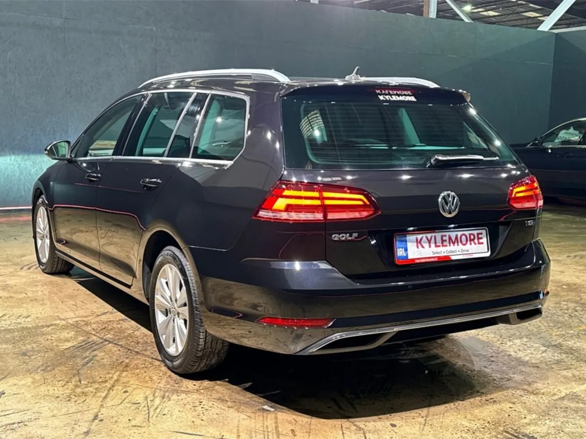 Volkswagen Golf ESTATE 1.2L PETROL AUTOMATIC - REV - Image 5