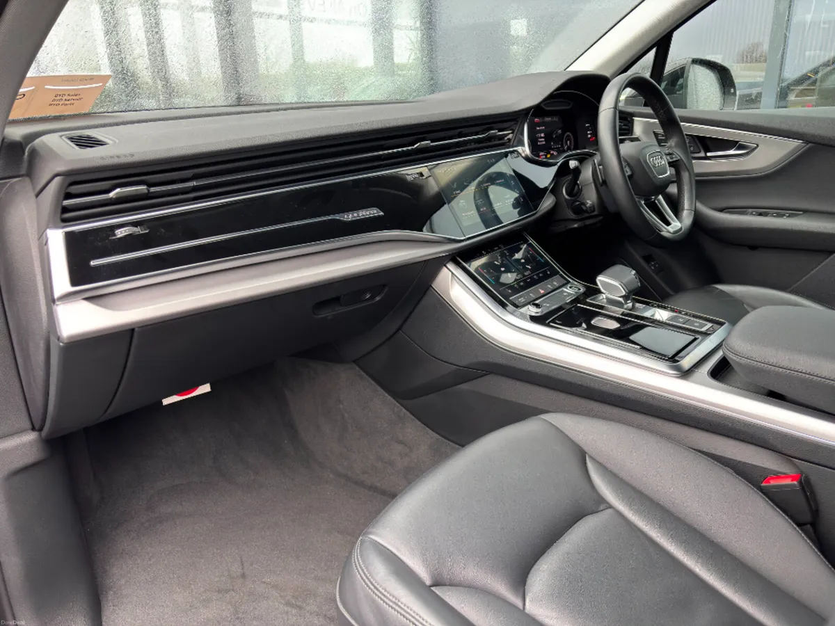Audi Q7 55 TFSI e Sport Quattro - Image 6