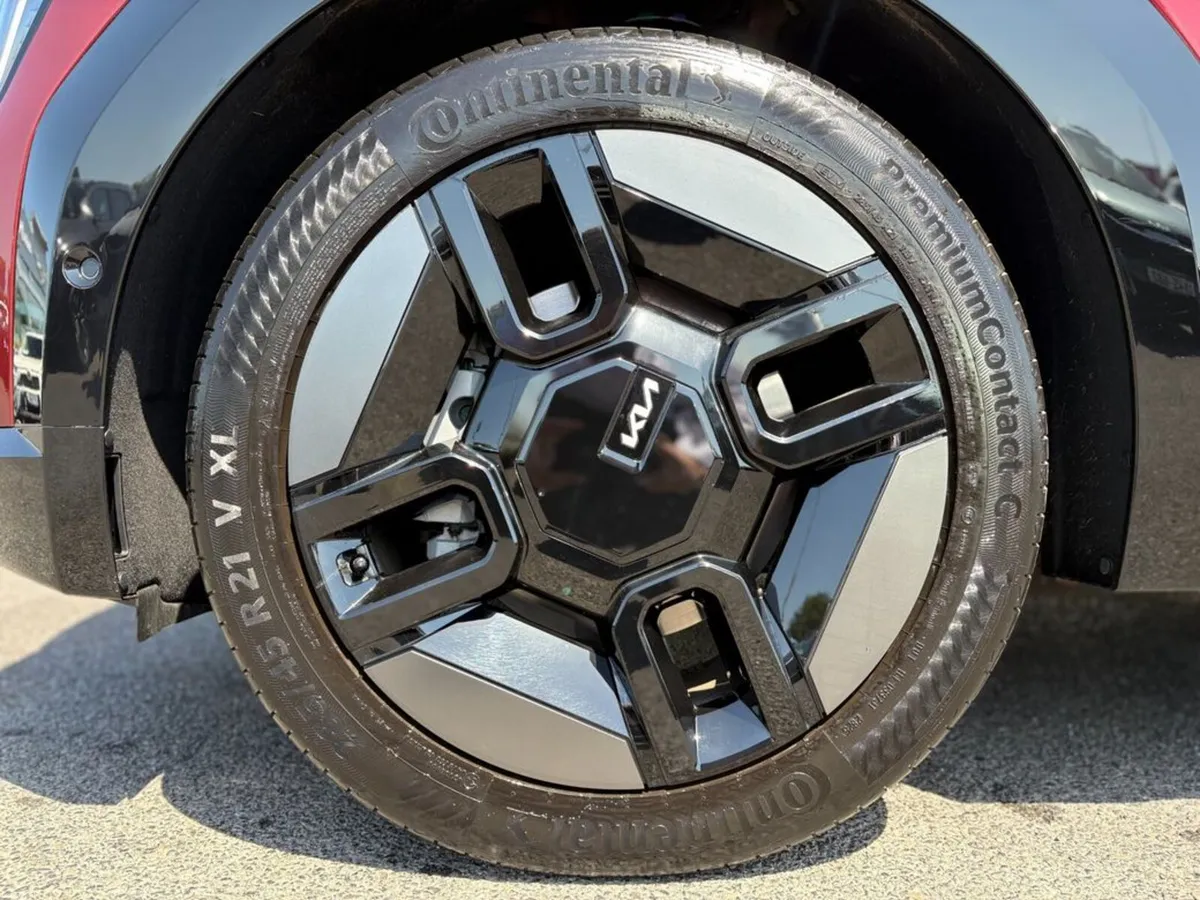 Kia EV9 GT Line ( 6 Seats ) (3.9% APR finance avai - Image 5