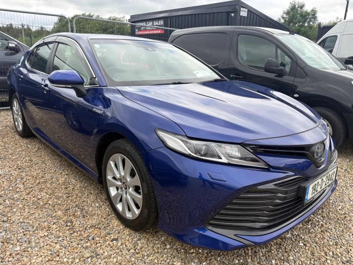 Toyota Camry Petrol Hybrid Automatic Sol - Image 3