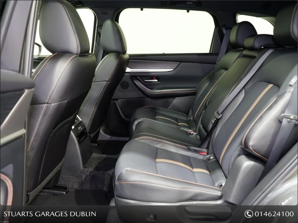 Mazda CX-80 AVAILABLE FOR 262 REGISTRATION!2.5L e- - Image 5