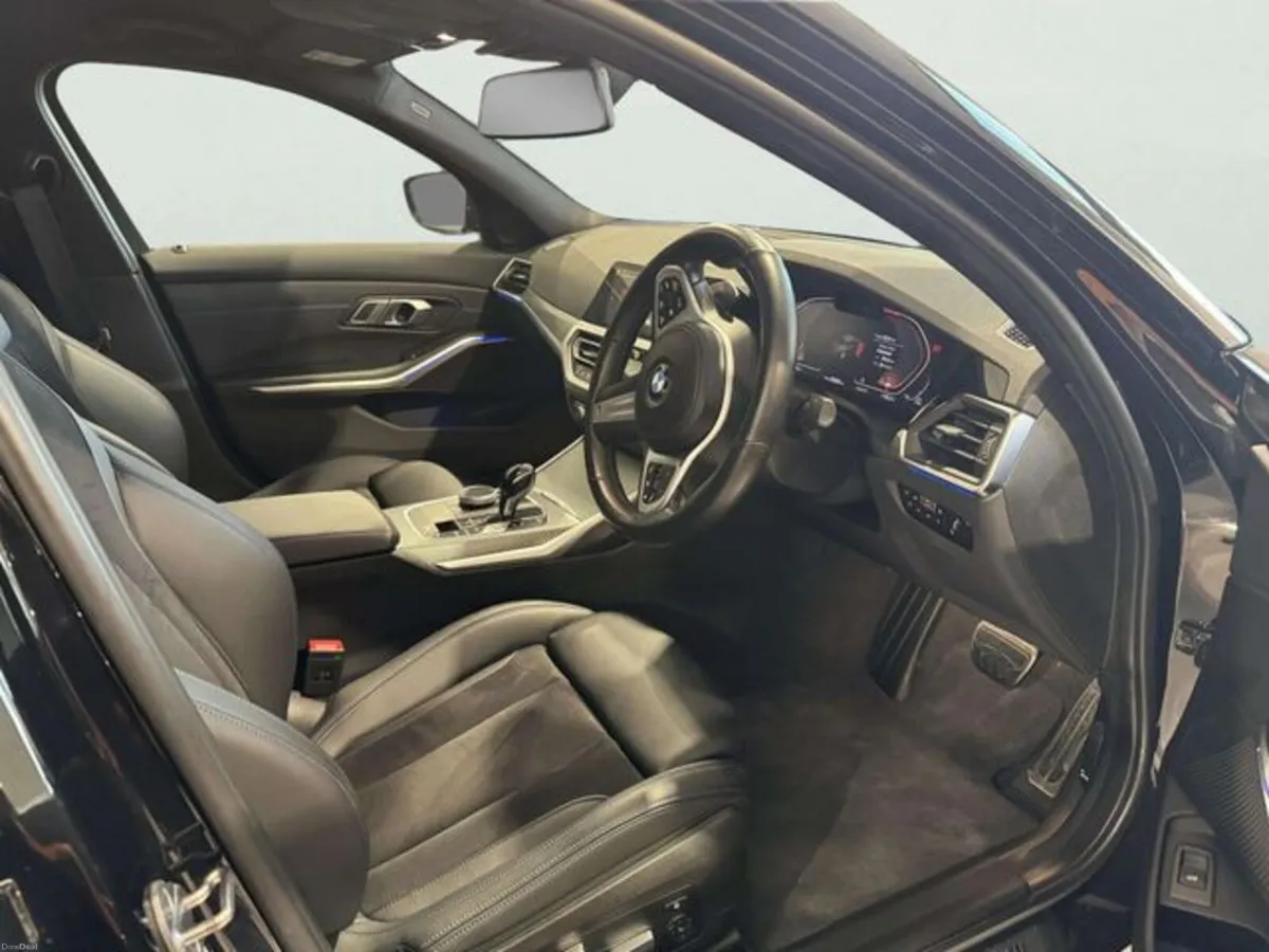BMW 3-Series High Spec X Drive M-Sport 4WD Auto—Lo - Image 6
