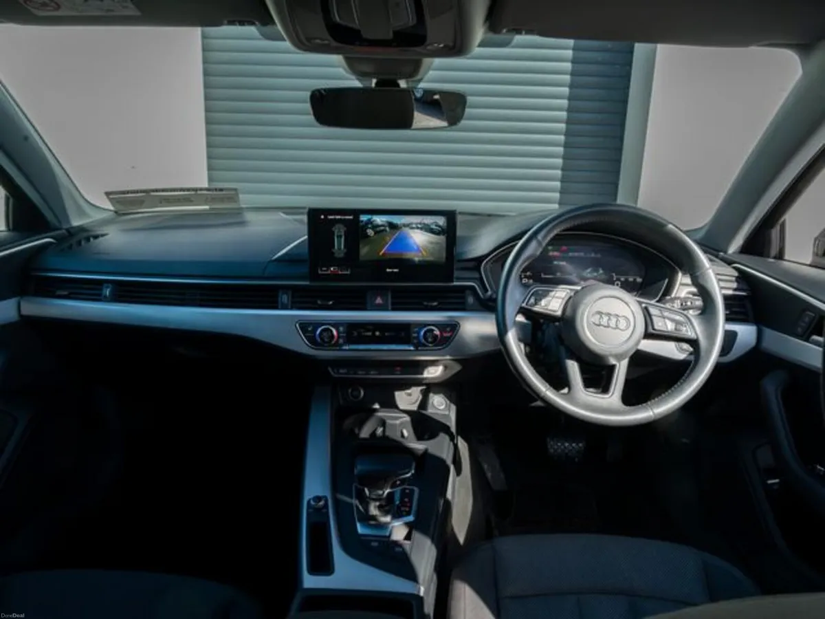 Audi A4 AVANT TDI TECHNIK - Image 6