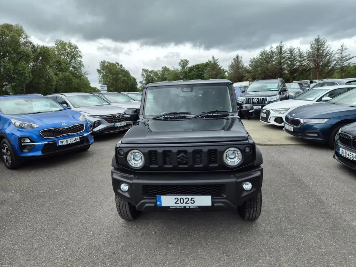 Suzuki Jimny 1.5 Sierra Automatic - Image 2