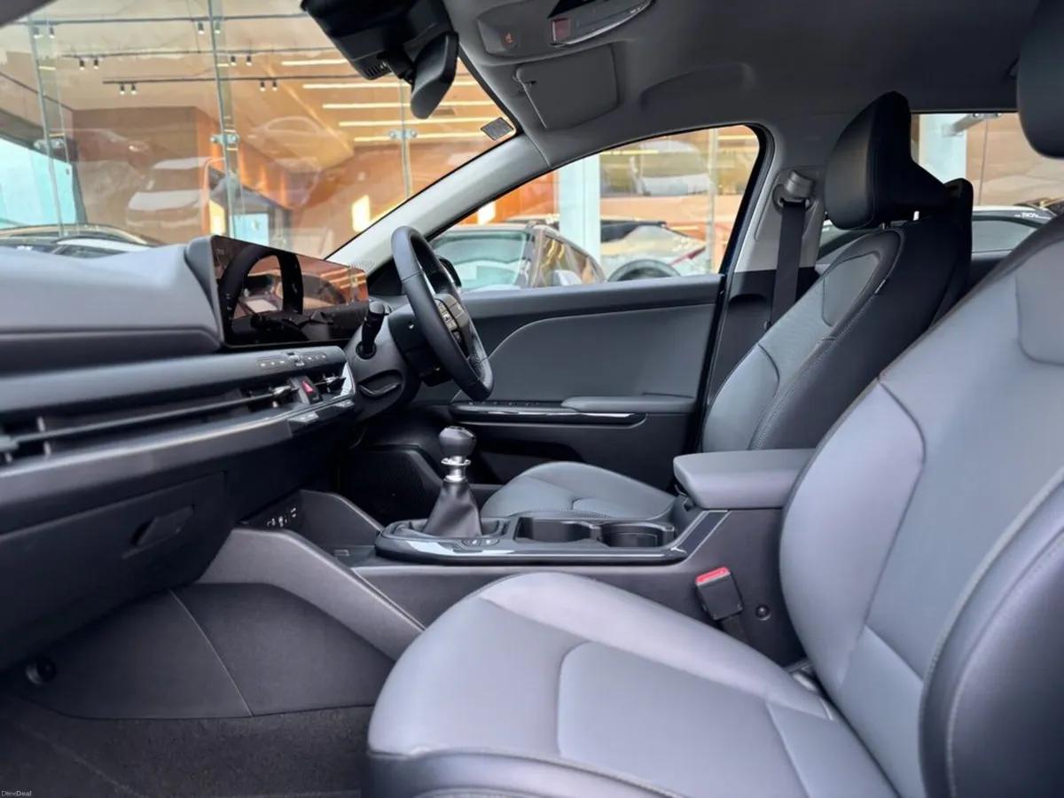Kia K4 1.0 K3 Mild Hybrid ( 3.9% Finance Available - Image 2