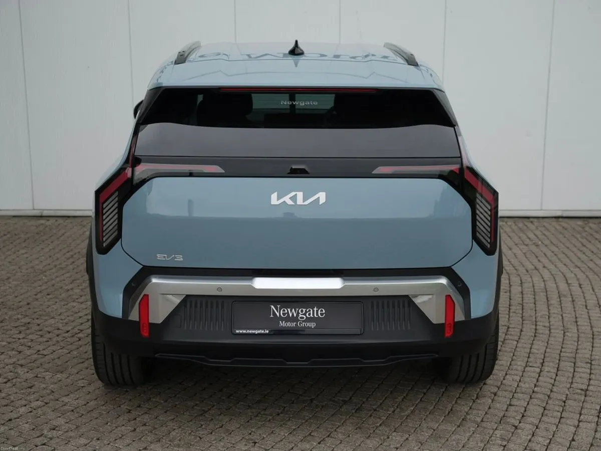 Kia EV3 EARTH 3 Long Range - Image 6