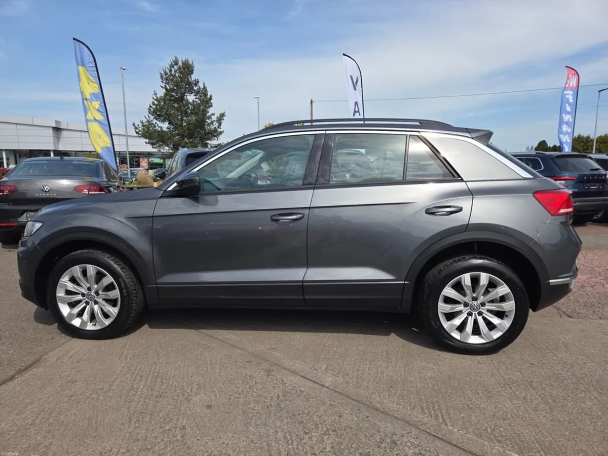 Volkswagen T-Roc SE TDI - Image 5