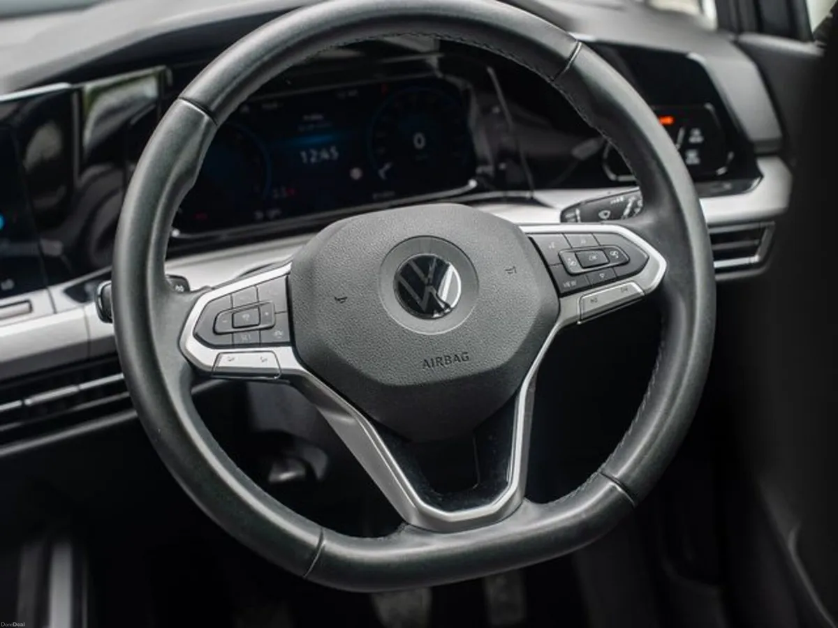 Volkswagen Golf LIFE TDI DSG - Image 5