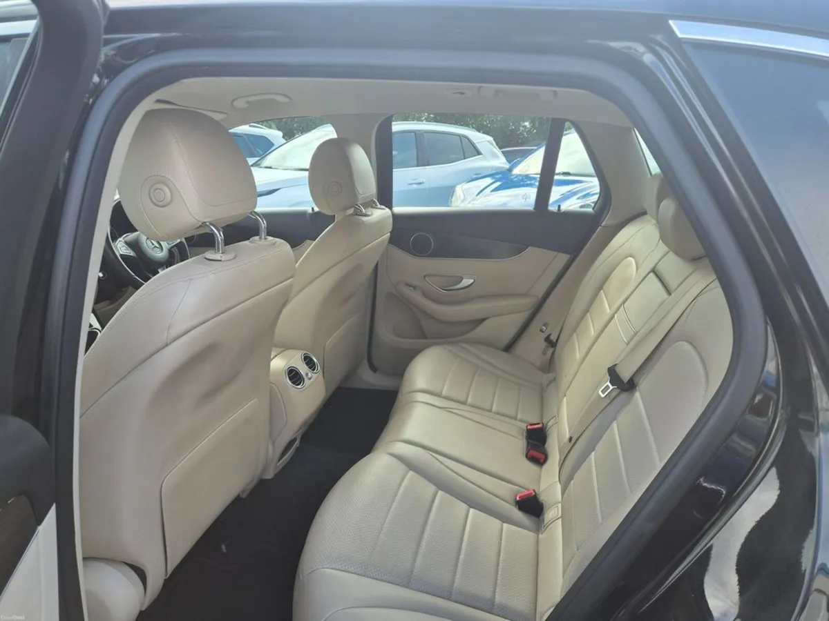 Mercedes-Benz GLC 220 d 4matic 5DR Auto - Image 5