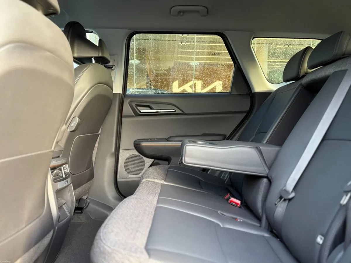 Kia EV5 Earth 2 ( Range 530km ) - Image 4