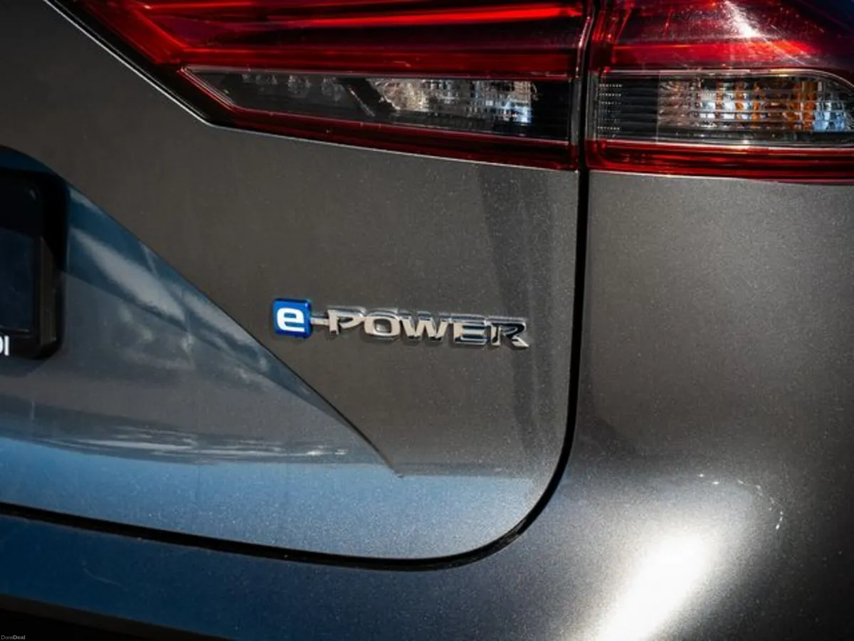 Nissan Qashqai Epower SV MY2.5 4DR Auto - Image 6