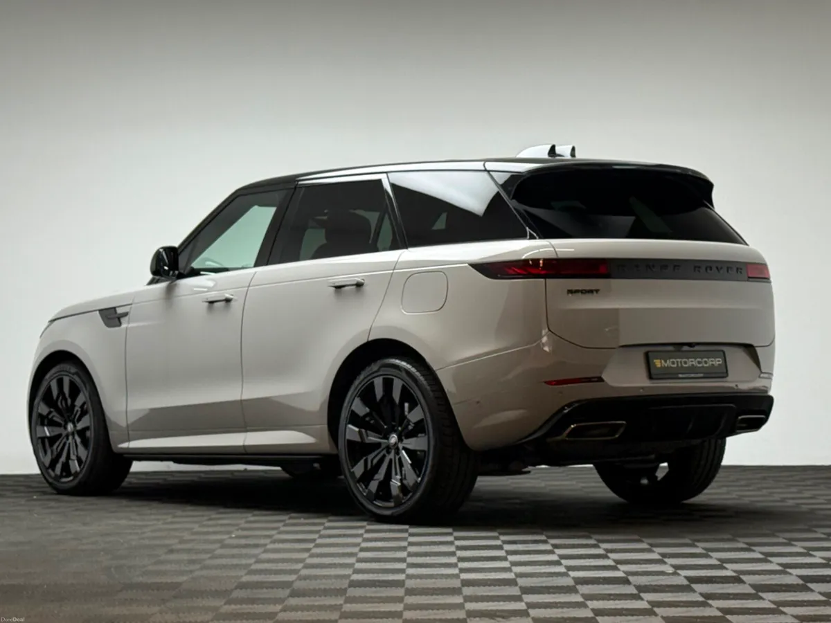 Land Rover Range Rover Sport DYNAMIC SE P460E *PAN - Image 6