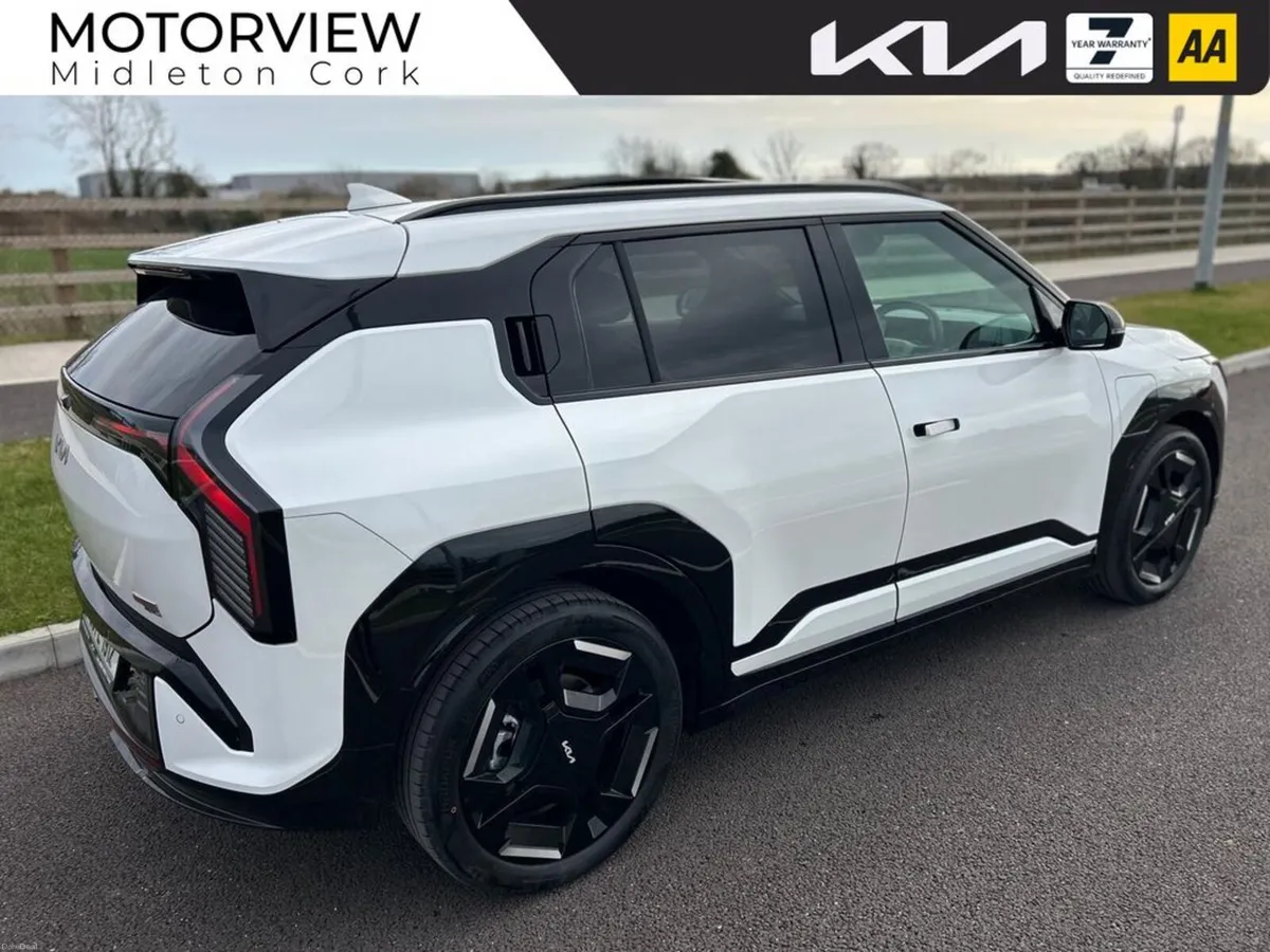 Kia EV3 EV3 GT-line Long Range, **81kwh battery** - Image 4