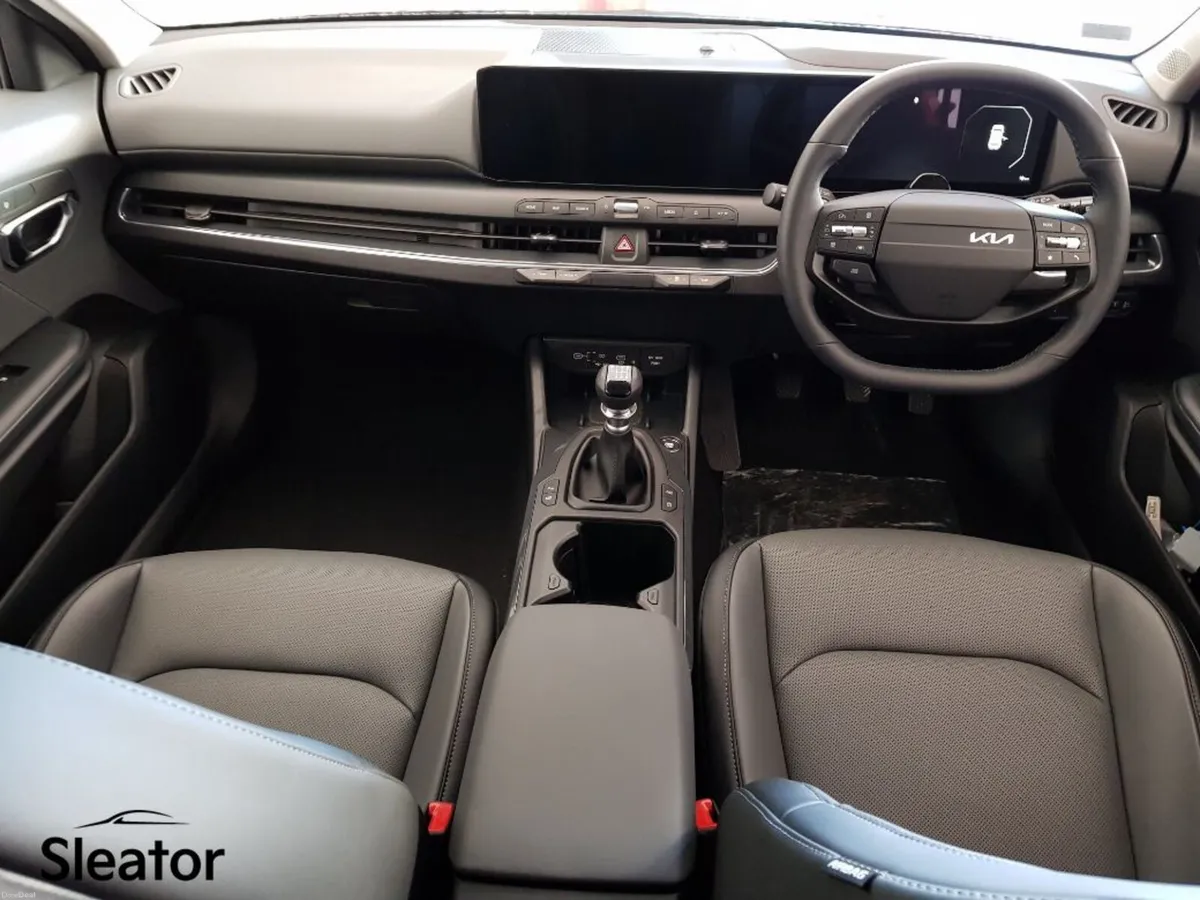 Kia K4 MHEV K3 - Image 4