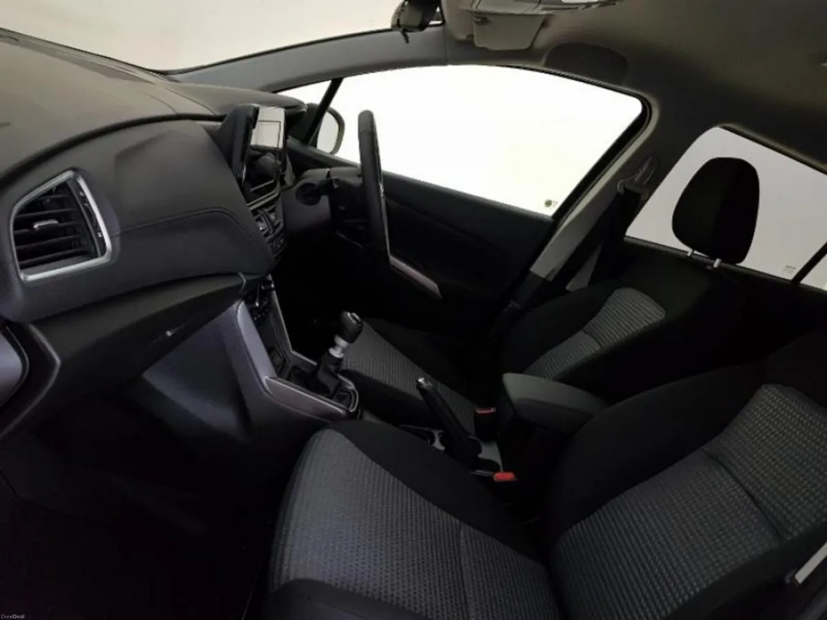Suzuki S-CROSS Motion - Image 6