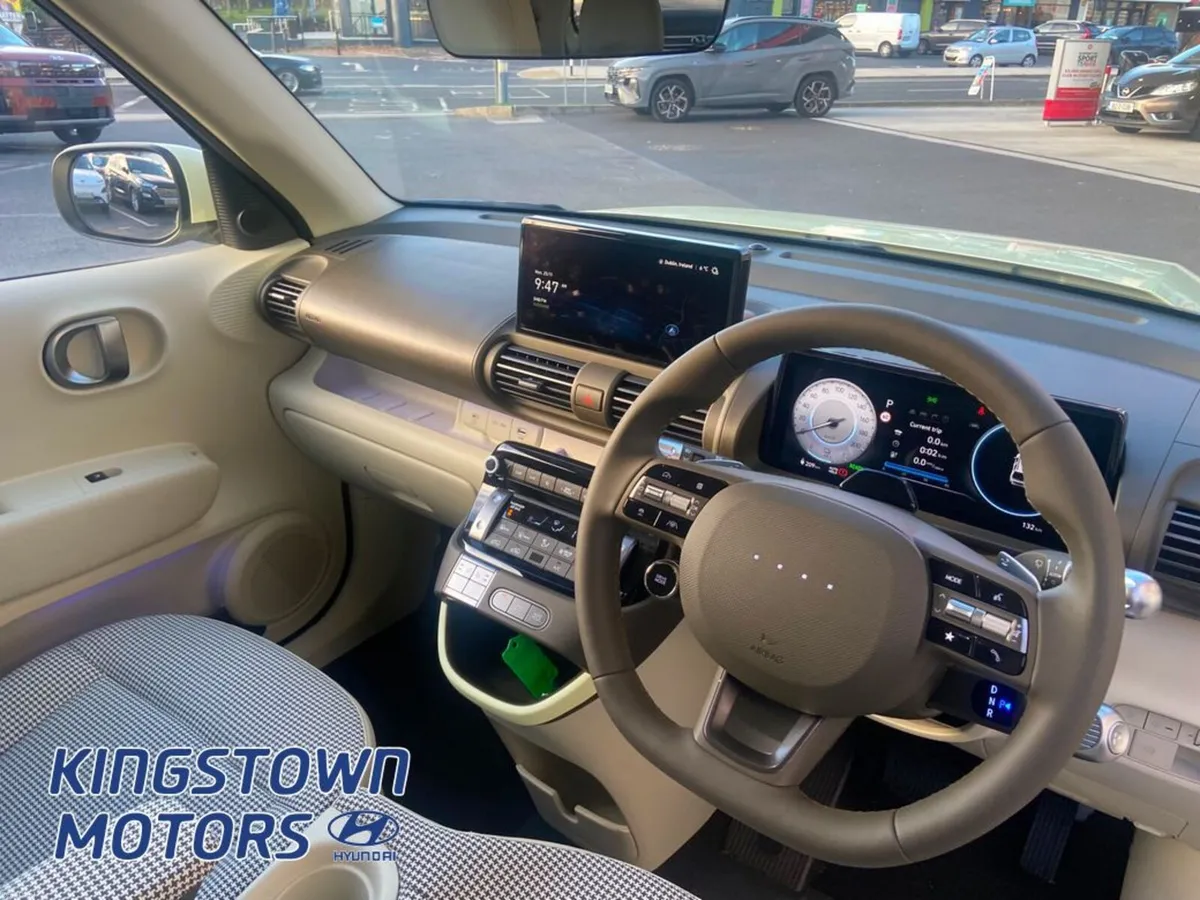 Hyundai INSTER Elegance 49kW - Image 6