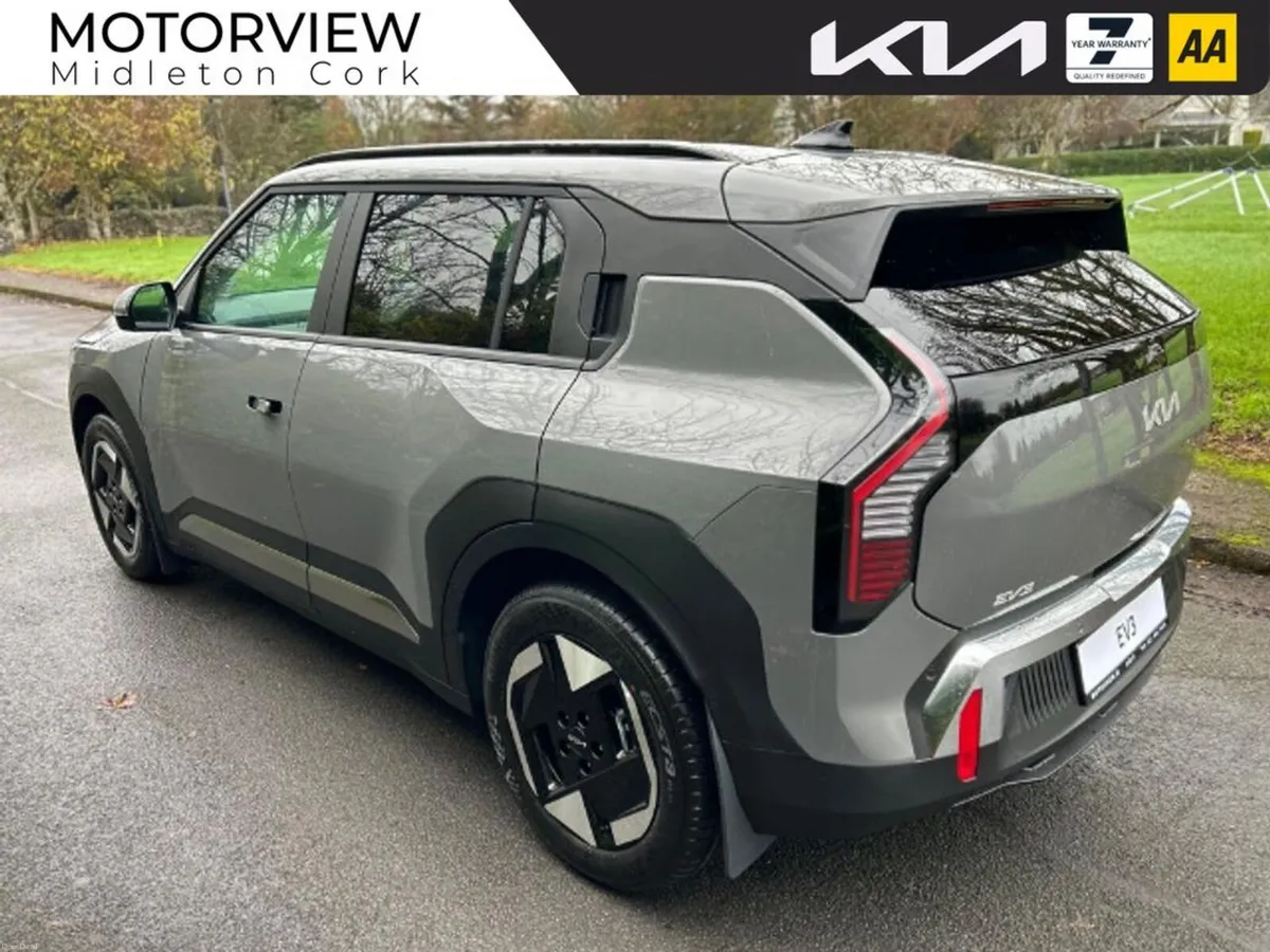 Kia EV3 Order now 261 *Earth 2 60KW , Led HeadLigh - Image 4