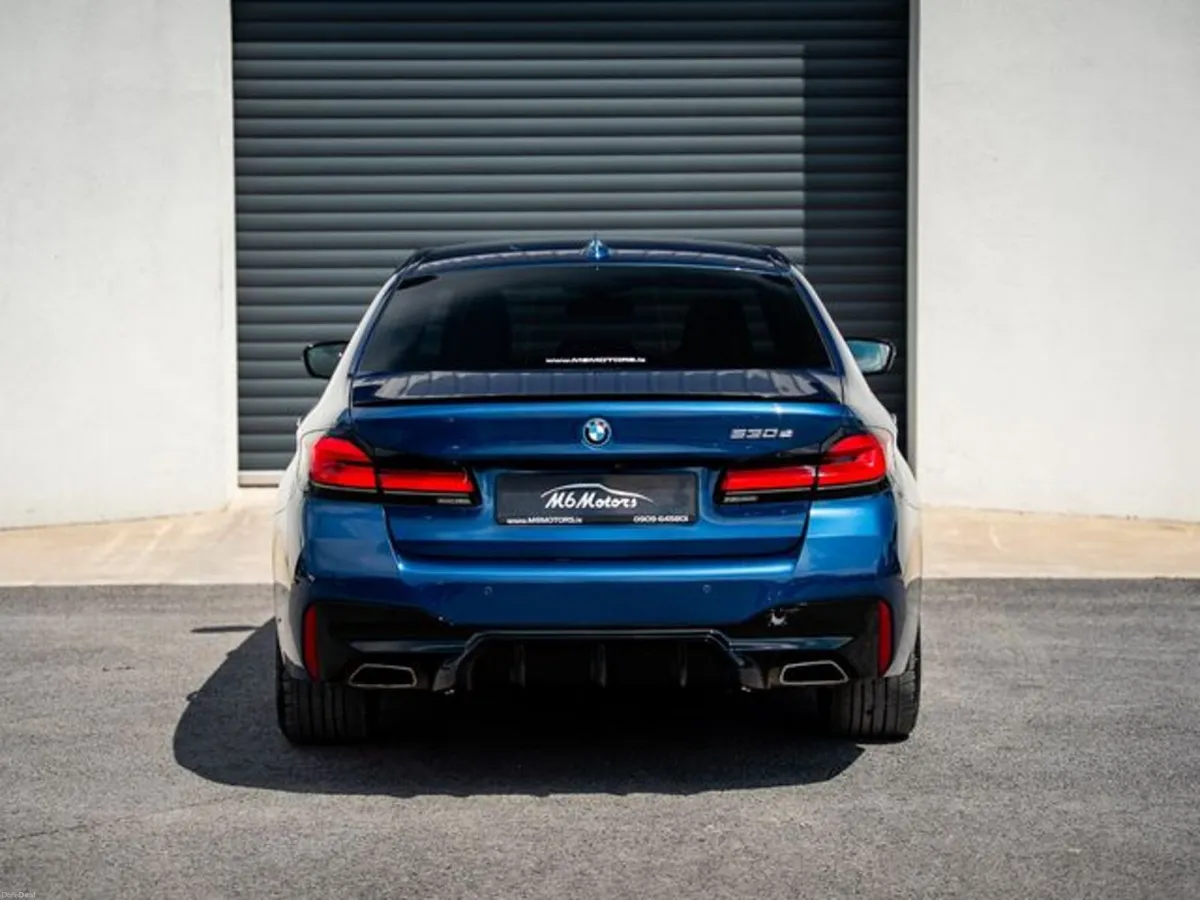 BMW 5-Series 530E M SPORT - Image 5