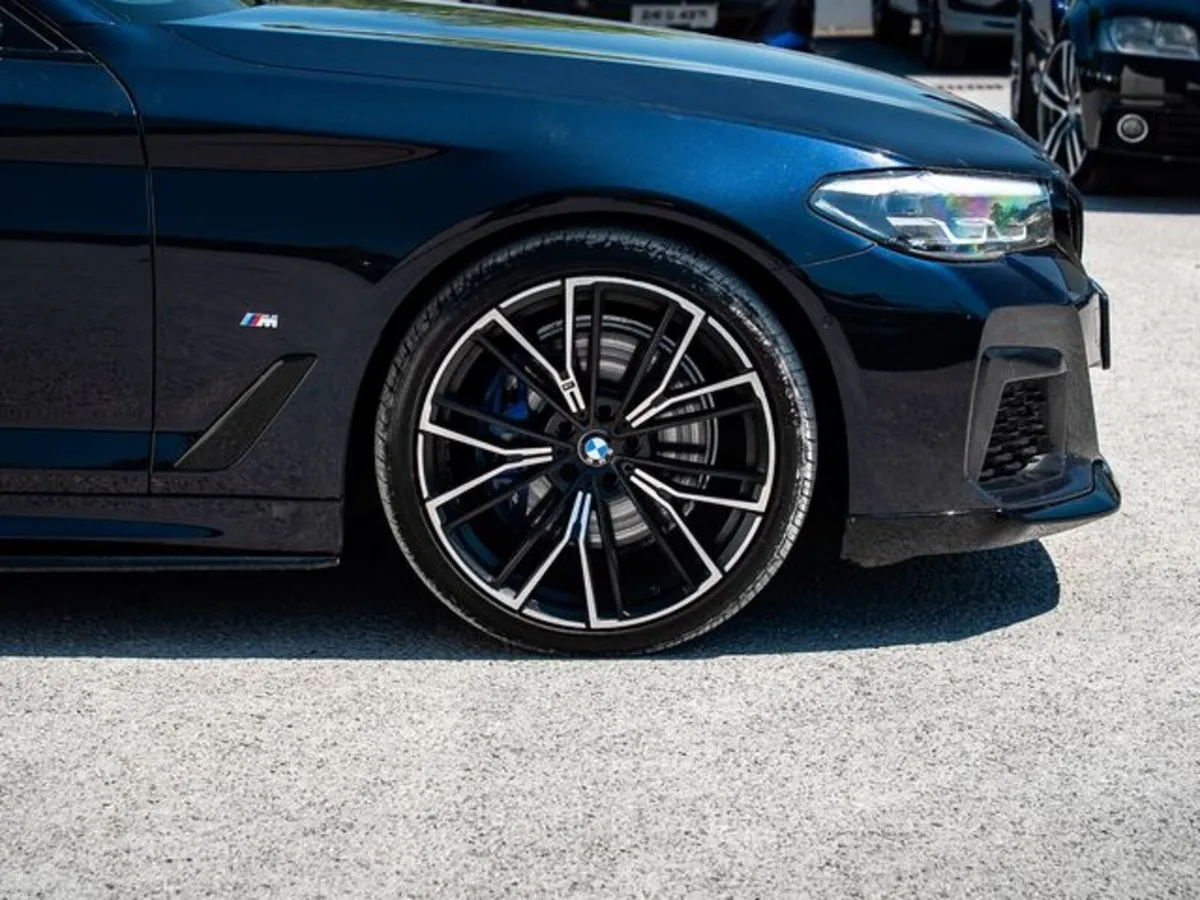 BMW 5-Series D G30 M Sport PRO PACK - Image 4