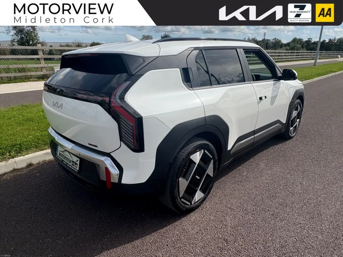 Kia EV3 Earth Range, *81kwh battery* 7 year warran - Image 5