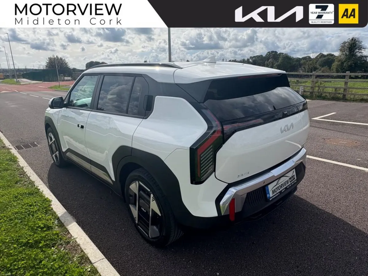 Kia EV3 Earth Range, *81kwh battery* 7 year warran - Image 6