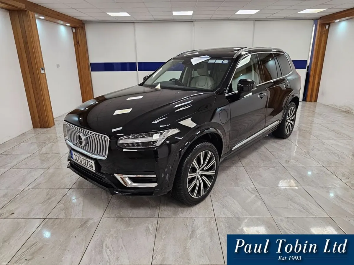Volvo XC90 TINY MILEAGE // T8 Inscription - Image 1