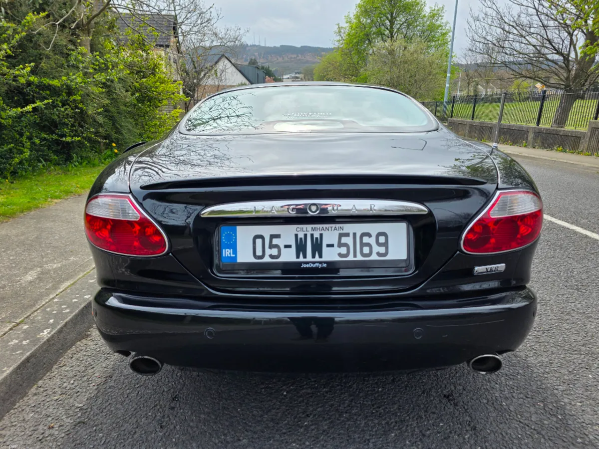 Jaguar XK XK8 4.2 - Image 5