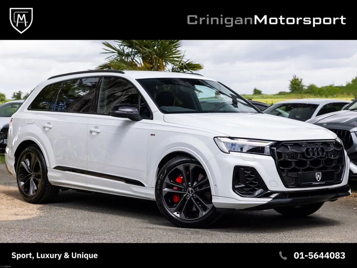 Audi Q7 TFSI e S Line Black Edition - Image 1