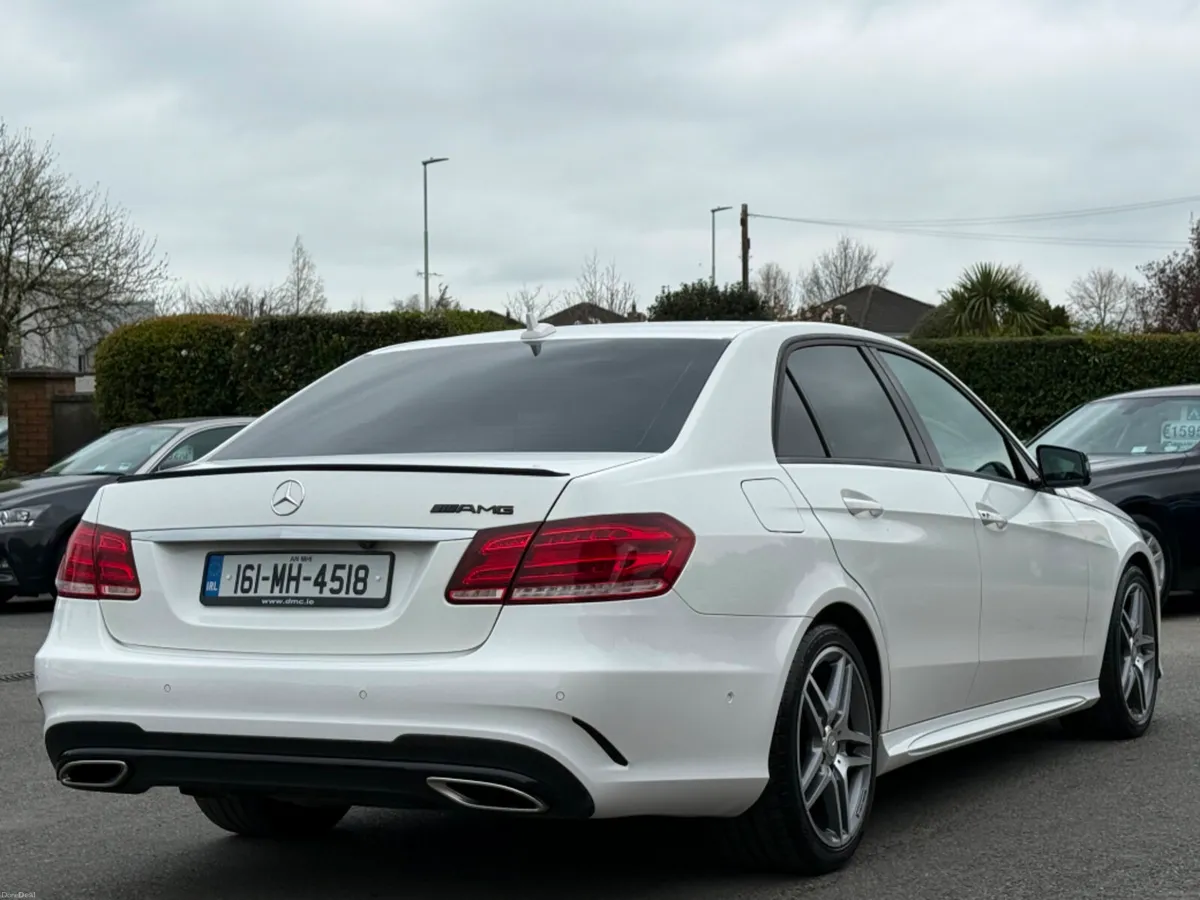 Mercedes-Benz E-Class E220 AMG NIGHT EDITION AUTO - Image 5