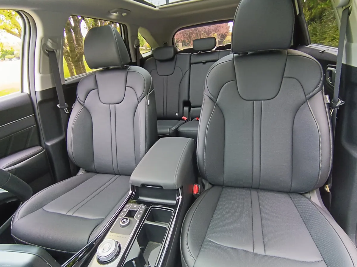 Kia Sorento ORDER NOW YOUR NEW SORENTO FOR 2026 Ph - Image 6