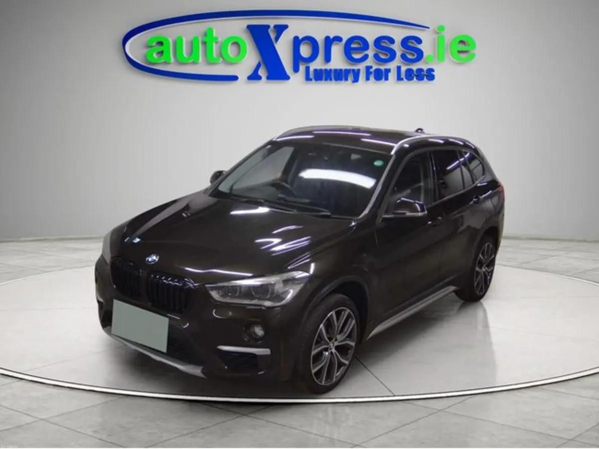 BMW X1 4 WD XDRIVE, Low mileage - Image 5