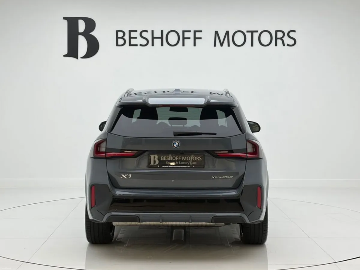 BMW X1 25e M-SPORT PRO X-DRIVE=ONLY 2000 MILES//HU - Image 4
