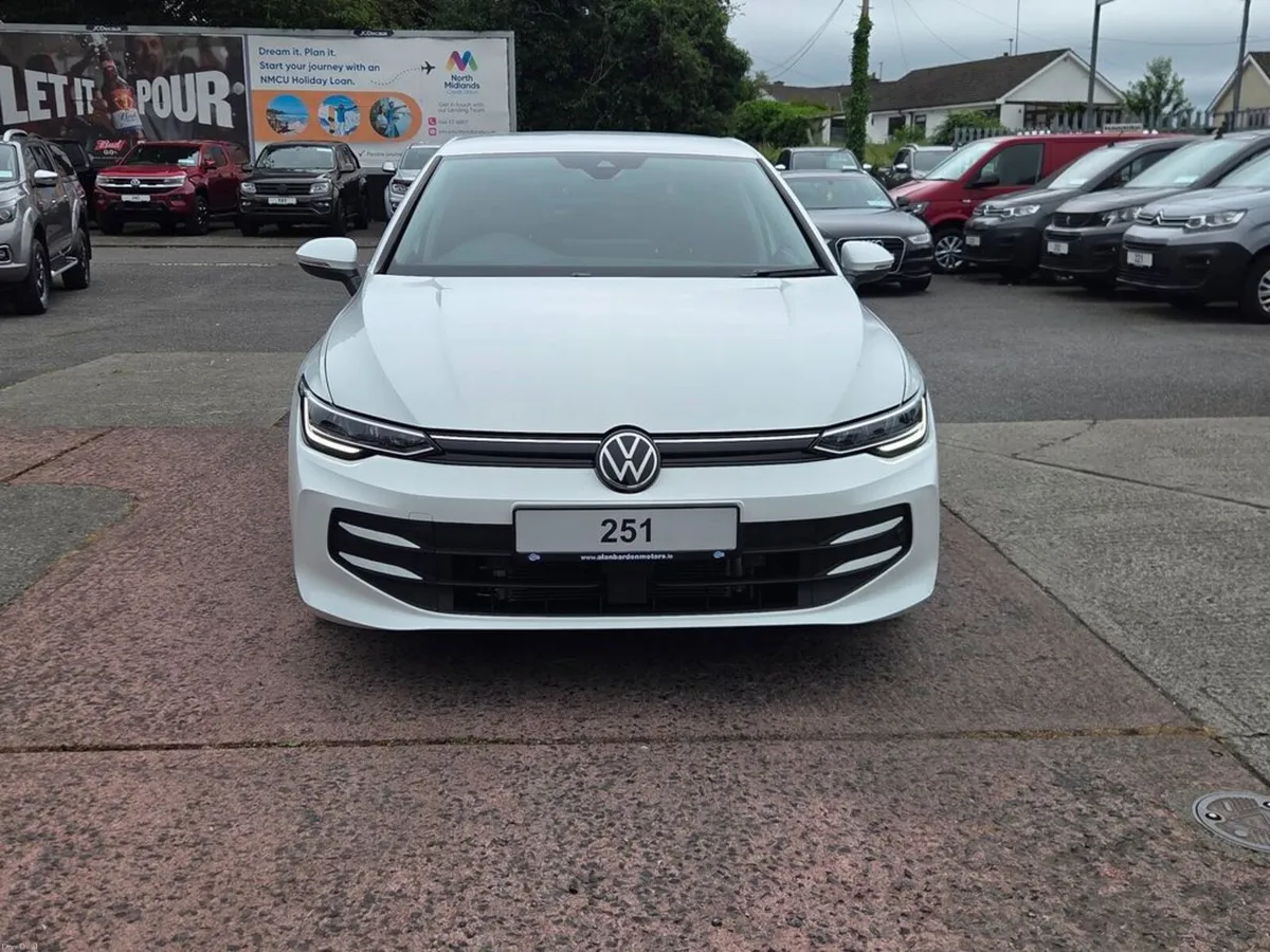 Volkswagen Golf MATCH TDI - Image 2