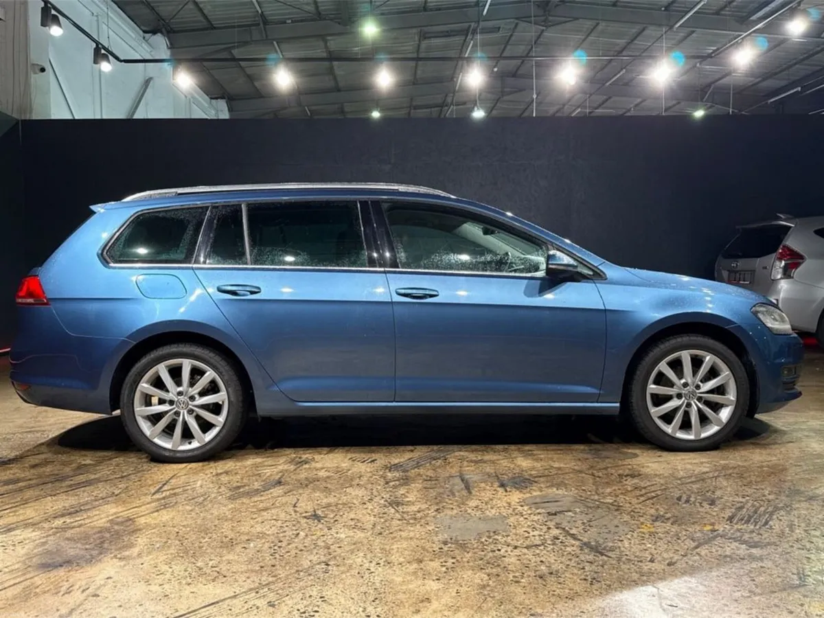 Volkswagen Golf ESTATE 1.2 AUTOMATIC - ALLOY WHEEL - Image 2