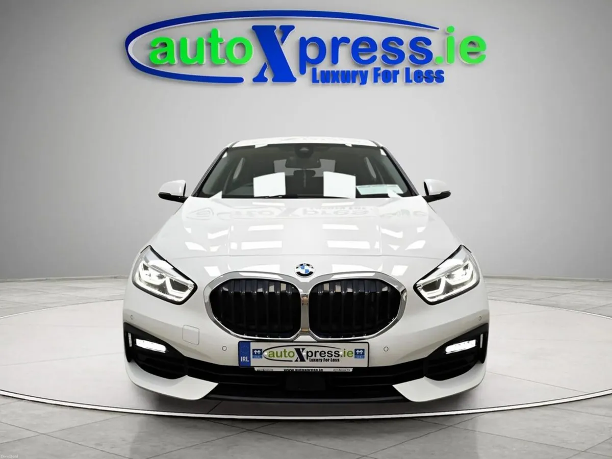 BMW 1-Series 118D PLAY Automatic, Reversing camera - Image 5